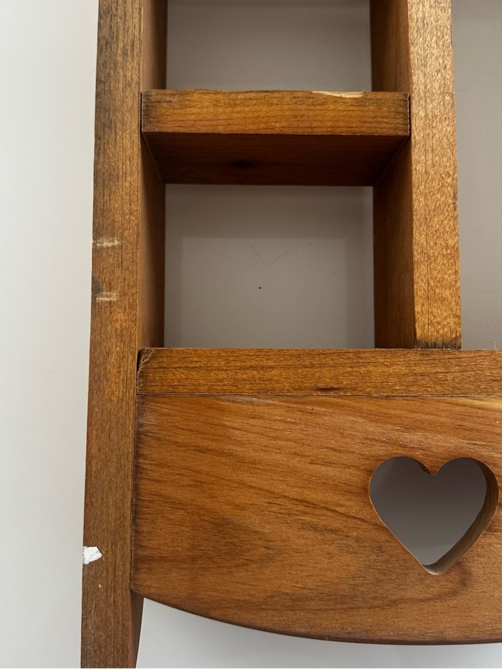 Wooden Heart Accent Wall Shadow Shelf cottagecore grandmacore large - Picture 9 of 12